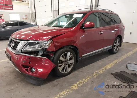 2016 Nissan Pathfinder Platinum z USA, uszkodzony, nr VIN 5N1AR2MM6GC605180